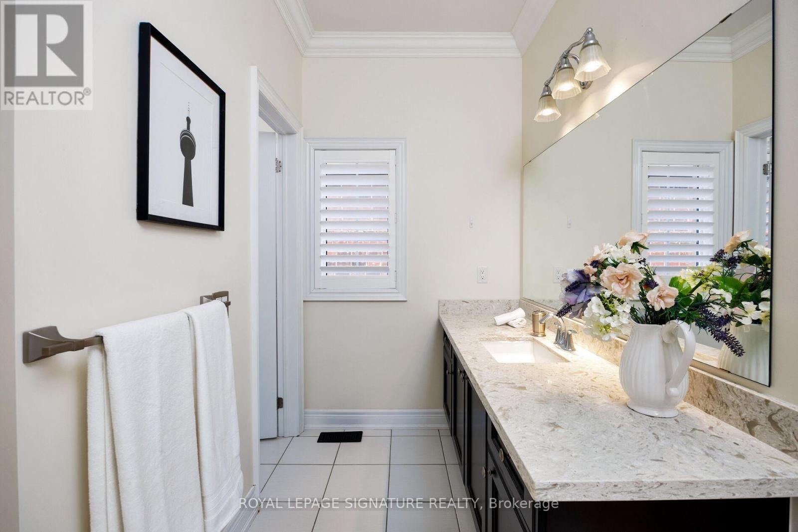 50 Balderson Drive N, Vaughan, Ontario  L4H 4A3 - Photo 30 - N12529226