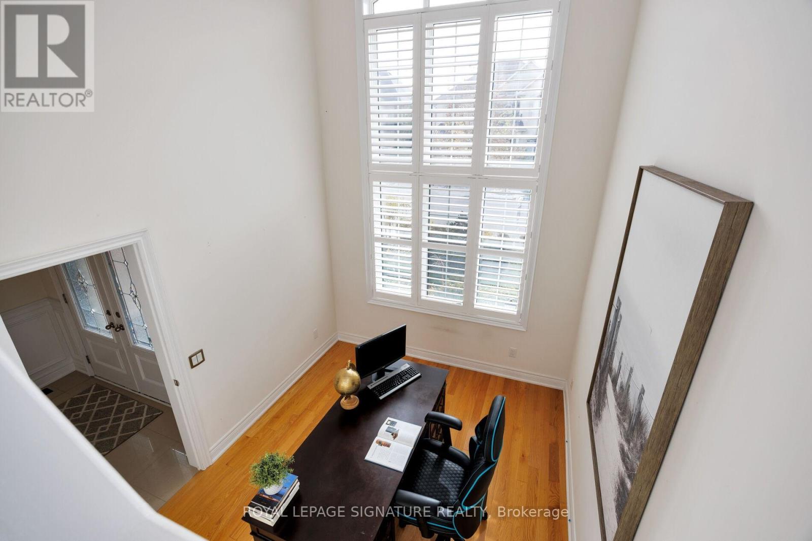 50 Balderson Drive N, Vaughan, Ontario  L4H 4A3 - Photo 4 - N12529226