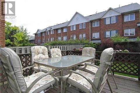 110 Whitney Place, Vaughan, Ontario  L4J 6V4 - Photo 11 - N12529280