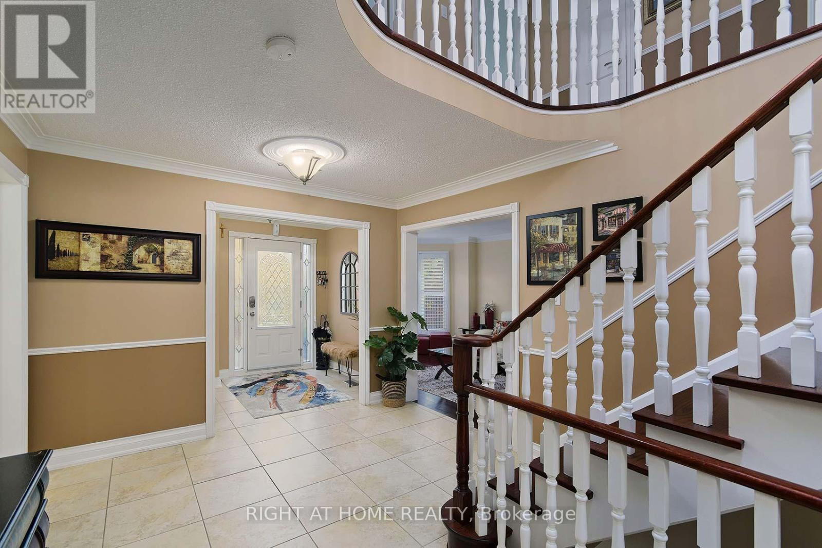 70 Bellona Street, Vaughan, Ontario  L4L 6R4 - Photo 11 - N12529364