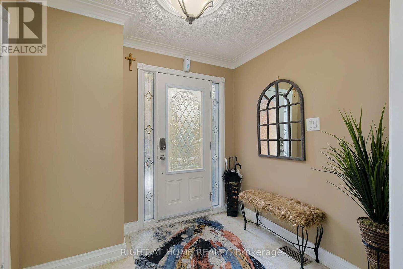 70 Bellona Street, Vaughan, Ontario  L4L 6R4 - Photo 8 - N12529364