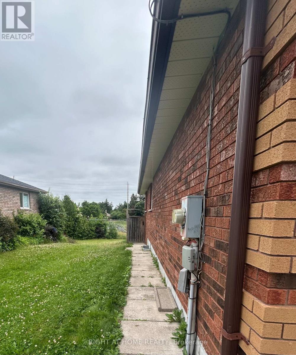 Unknown Address, ,     - Photo 2 - S12529270