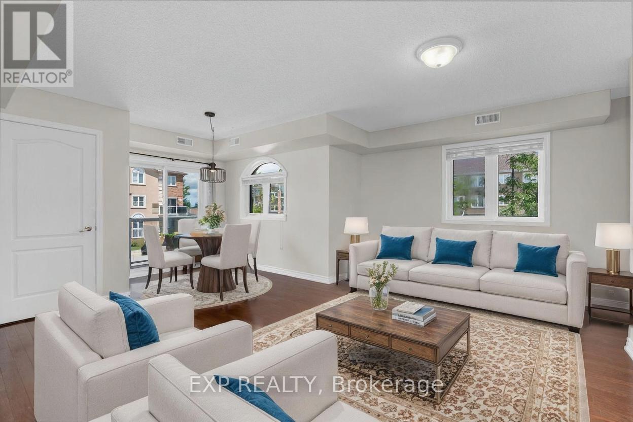 3 - 135 Sydenham Wells, Barrie, Ontario  L4M 0H3 - Photo 2 - S12529320