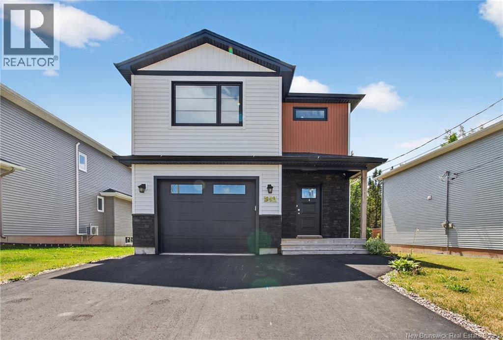 512 Maplehurst Drive, Moncton, New Brunswick  E1G 6E2 - Photo 3 - NB129950