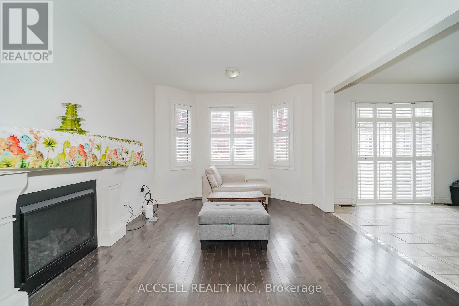 10 Dopp Crescent, Brampton, Ontario  L6P 4C8 - Photo 21 - W12529178