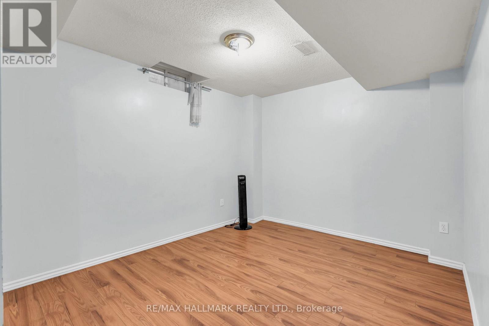 16 Pacific Wind Crescent, Brampton, Ontario  L6R 1Z9 - Photo 25 - W12529182