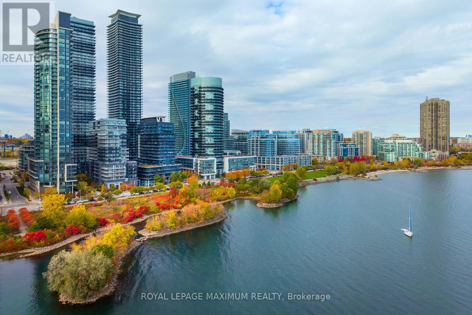 609 - 110 MARINE PARADE DRIVE, Toronto, Ontario