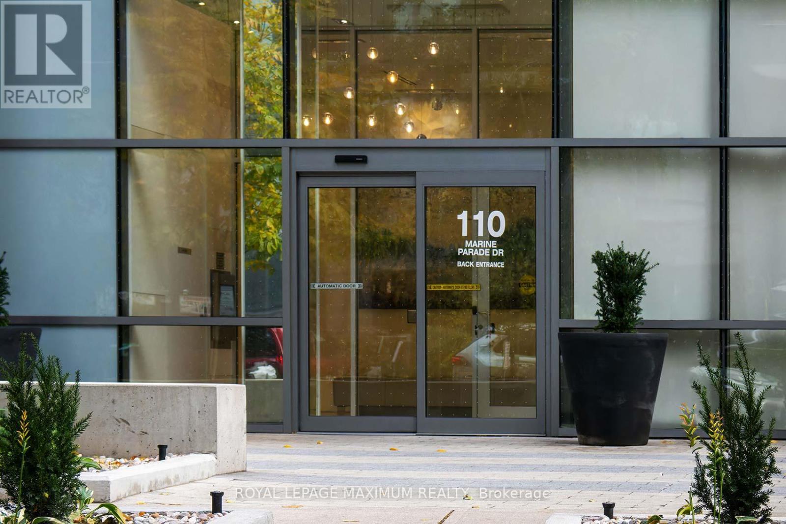 609 - 110 Marine Parade Drive, Toronto, Ontario  M8V 0B6 - Photo 4 - W12529202