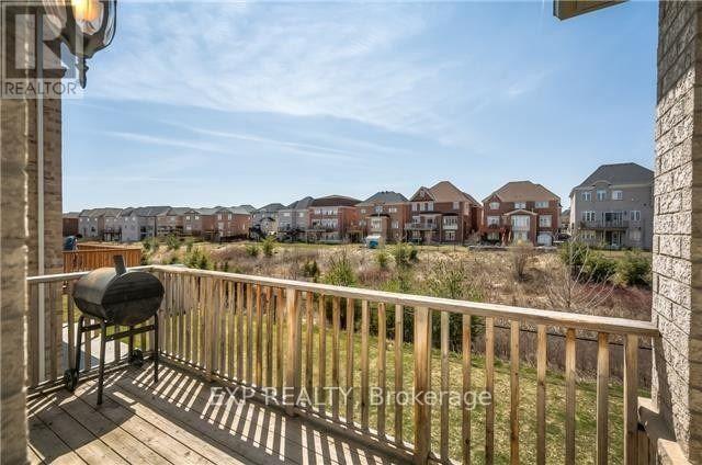 48 Intrigue Trail, Brampton, Ontario  L6X 0W9 - Photo 10 - W12529208