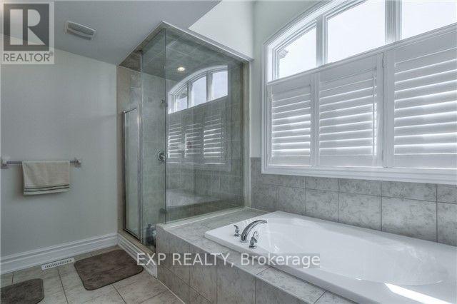 48 Intrigue Trail, Brampton, Ontario  L6X 0W9 - Photo 15 - W12529208