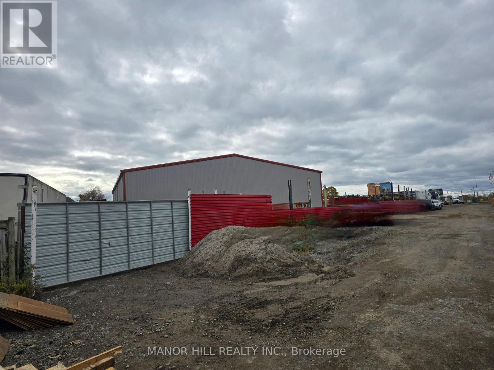 2200 Codlin Crescent, Toronto, Ontario  M9W 5K7 - Photo 10 - W12529216