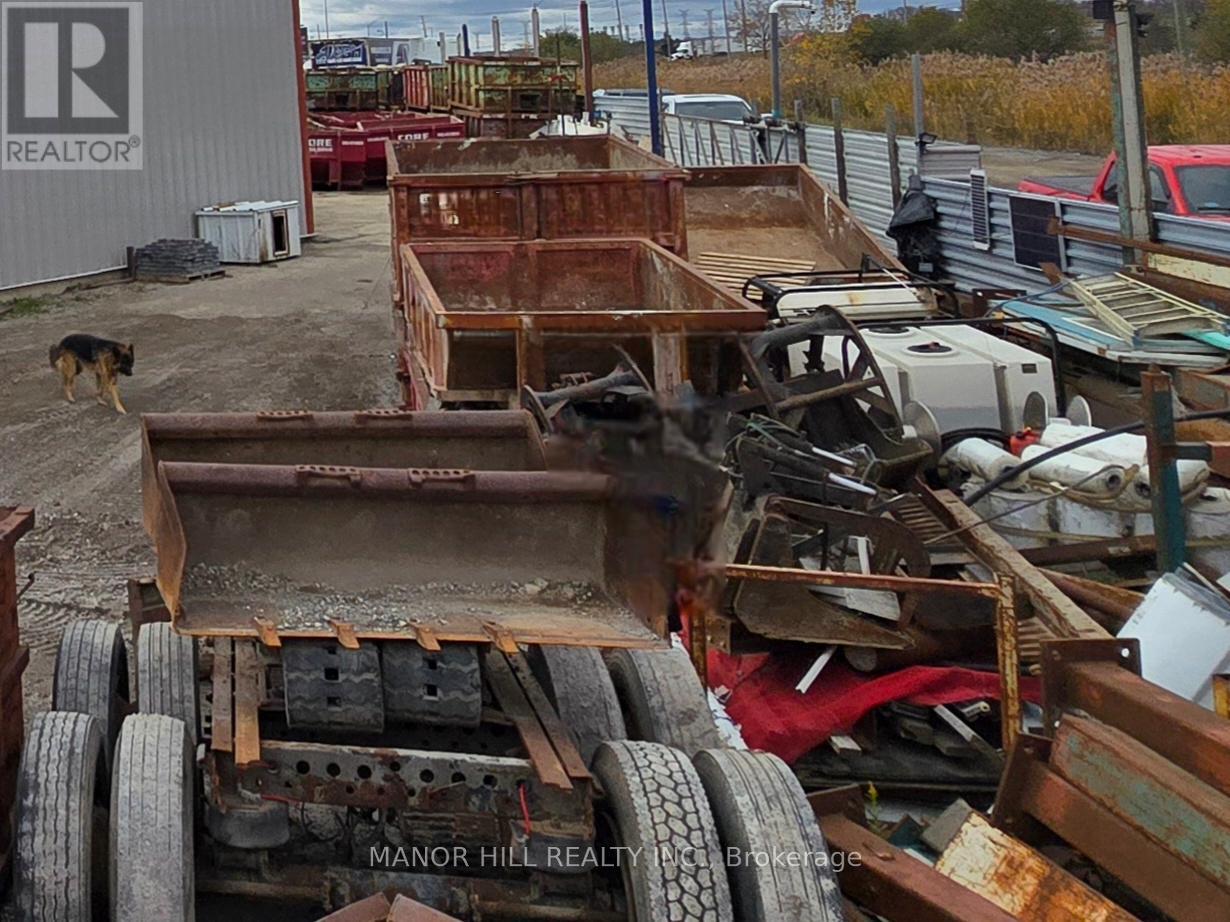 2200 Codlin Crescent, Toronto, Ontario  M9W 5K7 - Photo 13 - W12529216