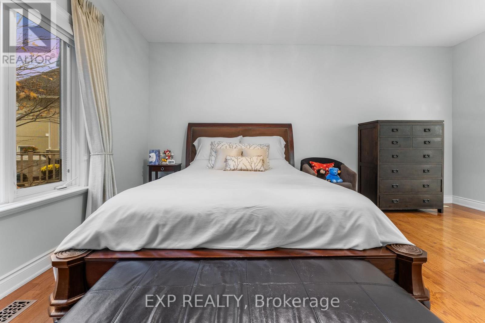 448 Stratford Road, Oakville, Ontario  L6H 6Z2 - Photo 22 - W12529278