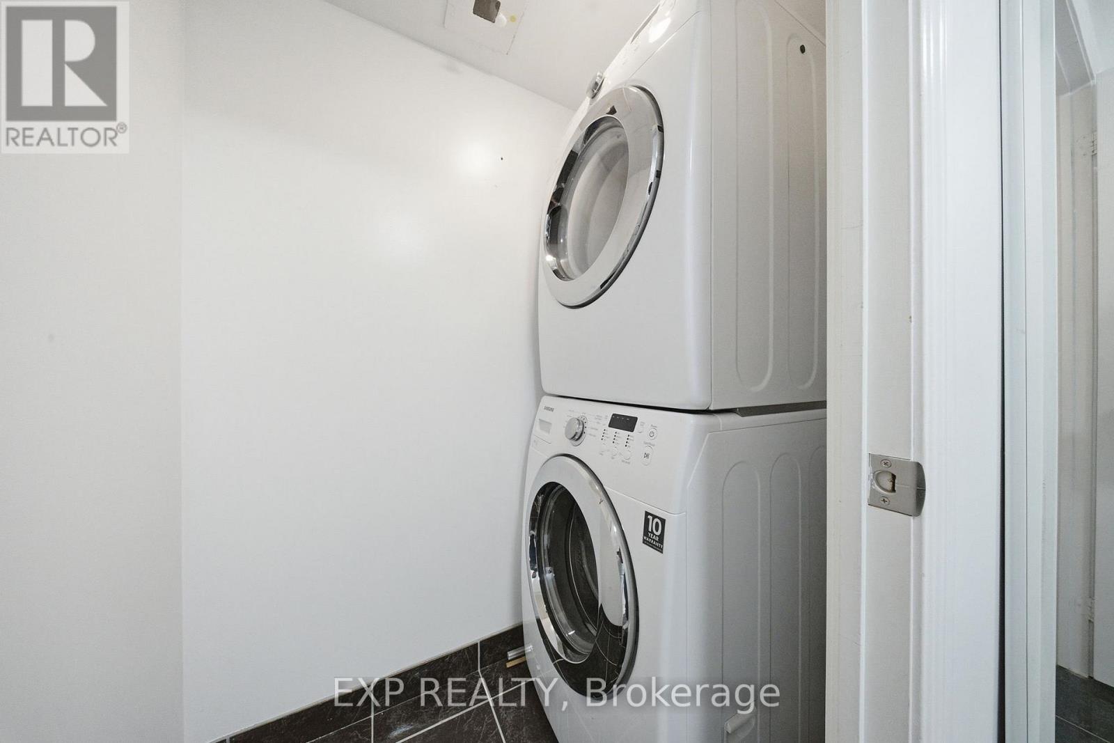 1630 - 5233 Dundas Street W, Toronto, Ontario  M9B 6M1 - Photo 6 - W12529282