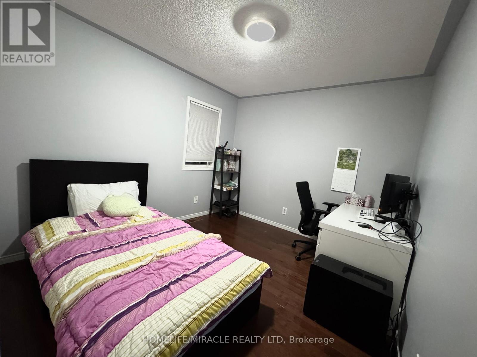 128 Jordan Drive, Orangeville, Ontario  L9W 4W4 - Photo 11 - W12529338