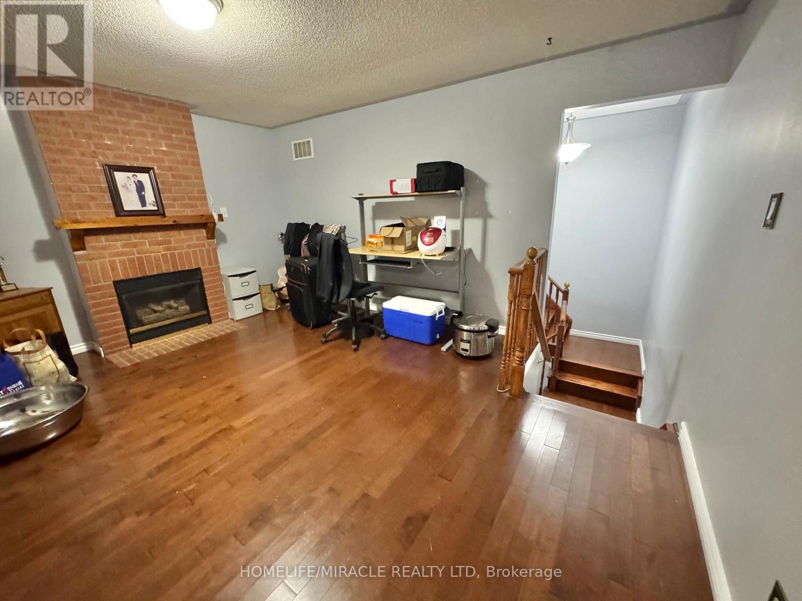 128 Jordan Drive, Orangeville, Ontario  L9W 4W4 - Photo 12 - W12529338