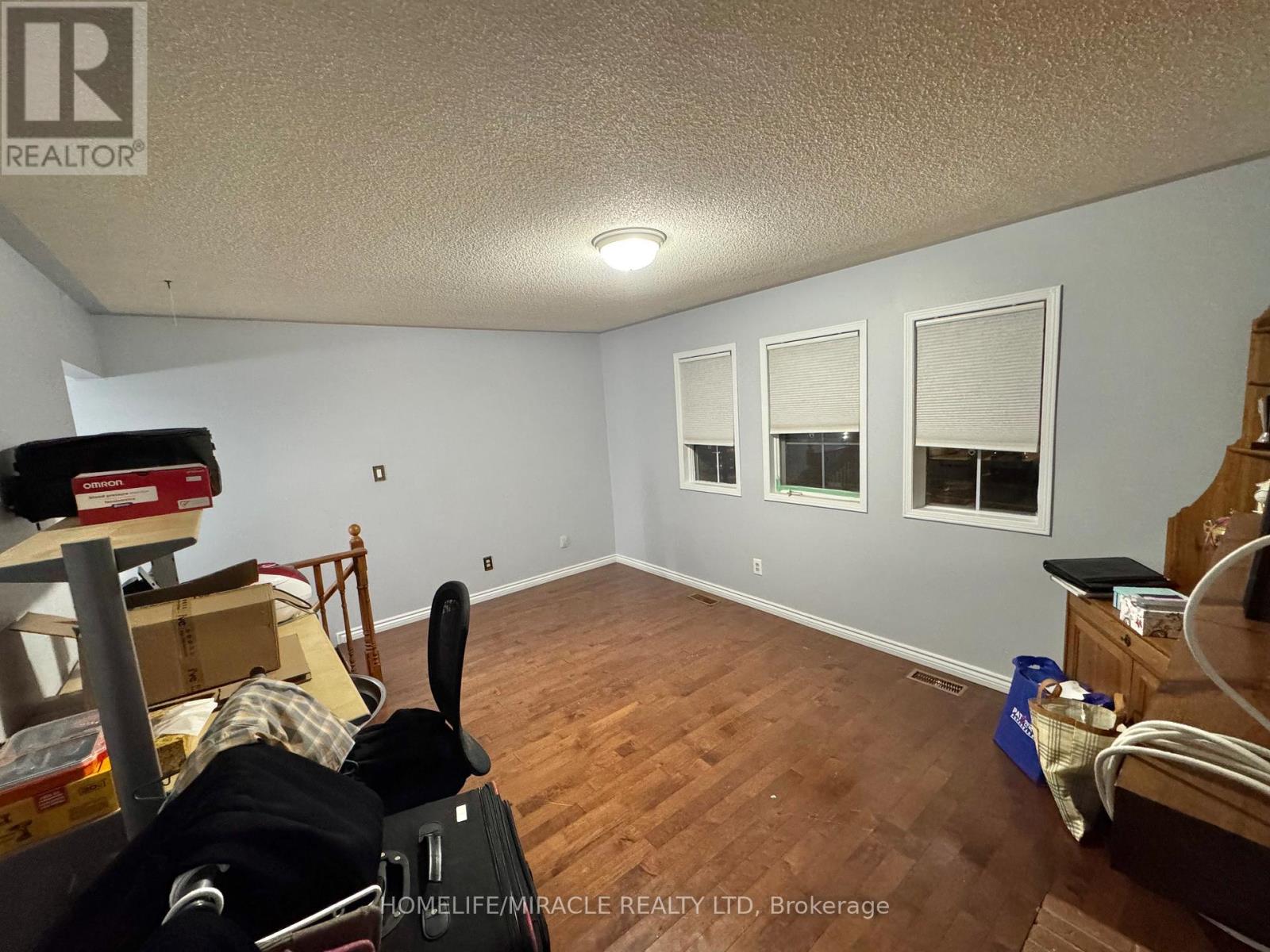 128 Jordan Drive, Orangeville, Ontario  L9W 4W4 - Photo 13 - W12529338