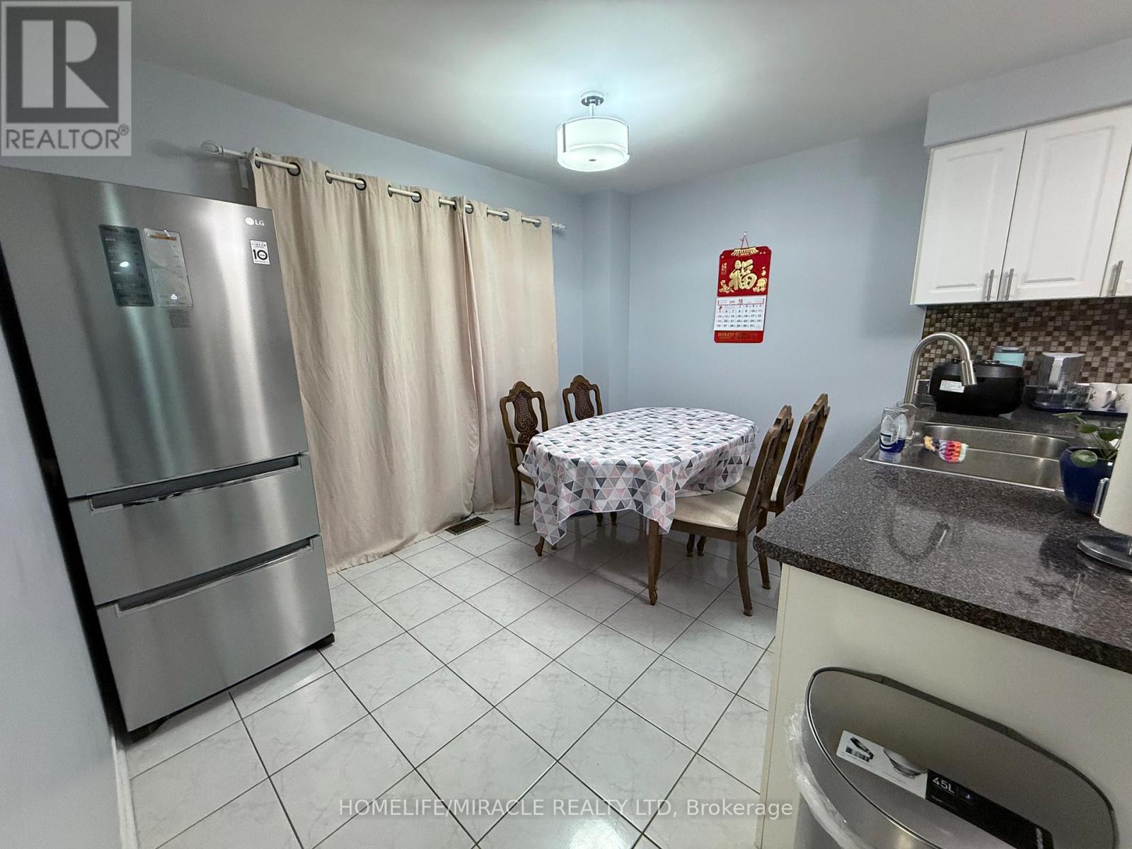 128 Jordan Drive, Orangeville, Ontario  L9W 4W4 - Photo 6 - W12529338