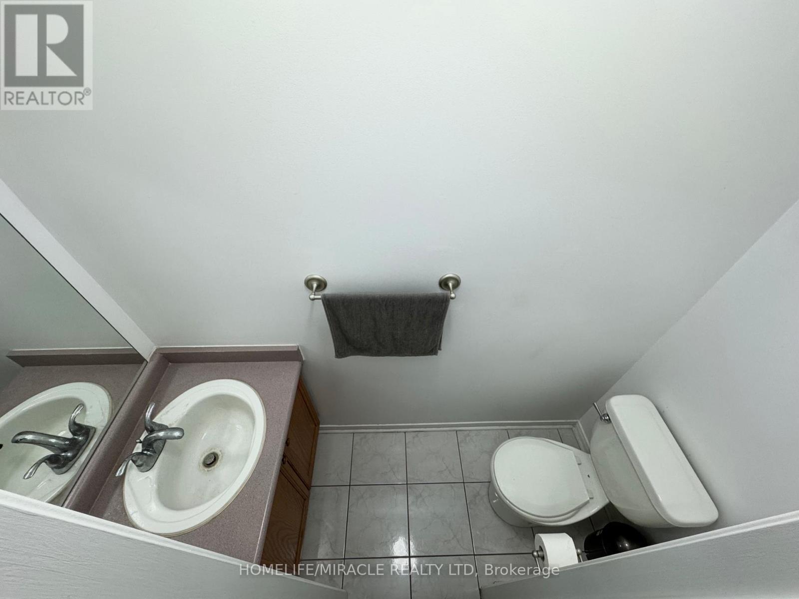 128 Jordan Drive, Orangeville, Ontario  L9W 4W4 - Photo 7 - W12529338