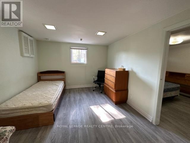 Lower - 2674 Lundene Road, Mississauga, Ontario  L5J 3Z1 - Photo 3 - W12529358