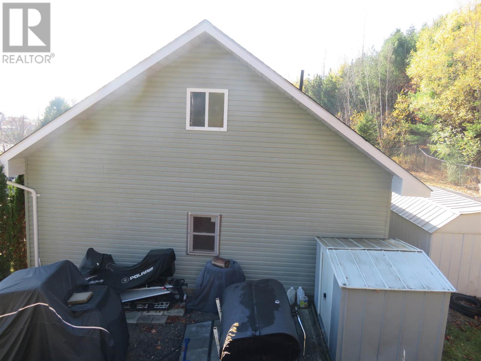 60 Hergott Ave, Elliot Lake, Ontario P5A 3A8 - Photo 7 - SM253227