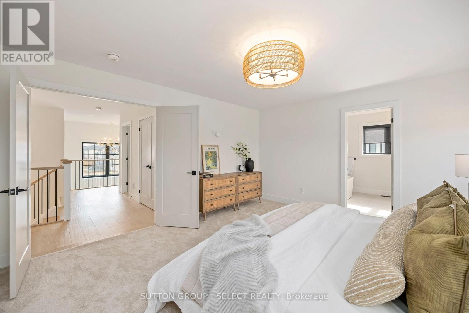 40 Royal Crescent, Southwold, Ontario  N5P 0G5 - Photo 29 - X12529424