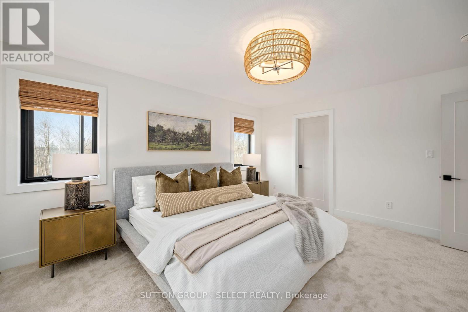 40 Royal Crescent, Southwold, Ontario  N5P 0G5 - Photo 31 - X12529424