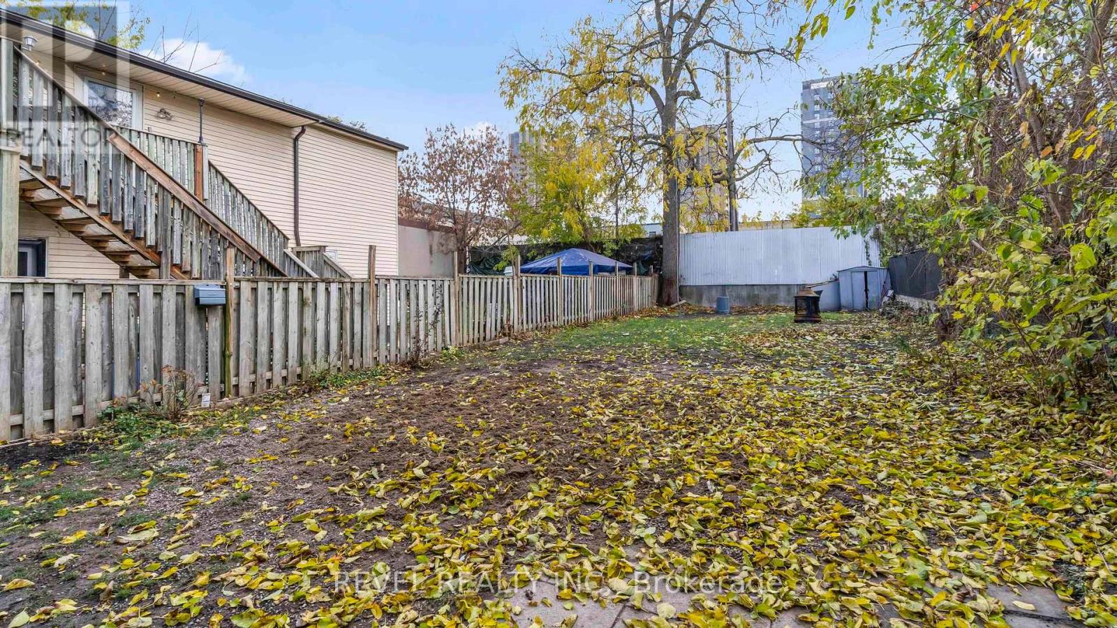 693 Queens Avenue, London East, Ontario  N5W 3H4 - Photo 41 - X12529462