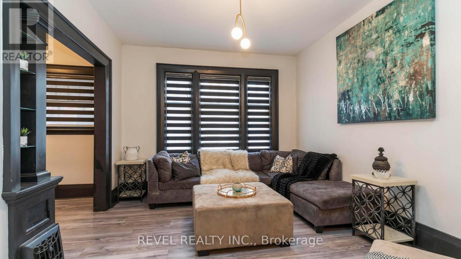 693 Queens Avenue, London East, Ontario  N5W 3H4 - Photo 8 - X12529462