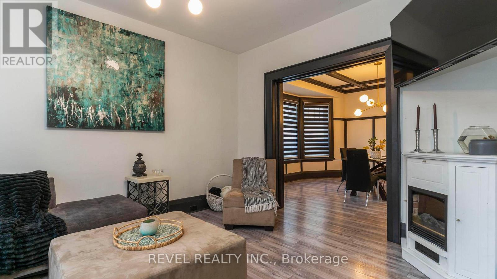 693 Queens Avenue, London East, Ontario  N5W 3H4 - Photo 9 - X12529462