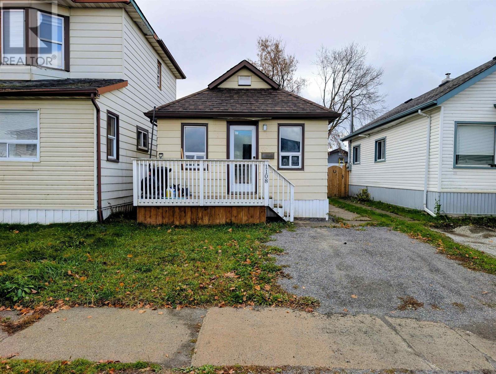 1108 Frederica St W, Thunder Bay, Ontario  P7E 3Y2 - Photo 15 - TB253351