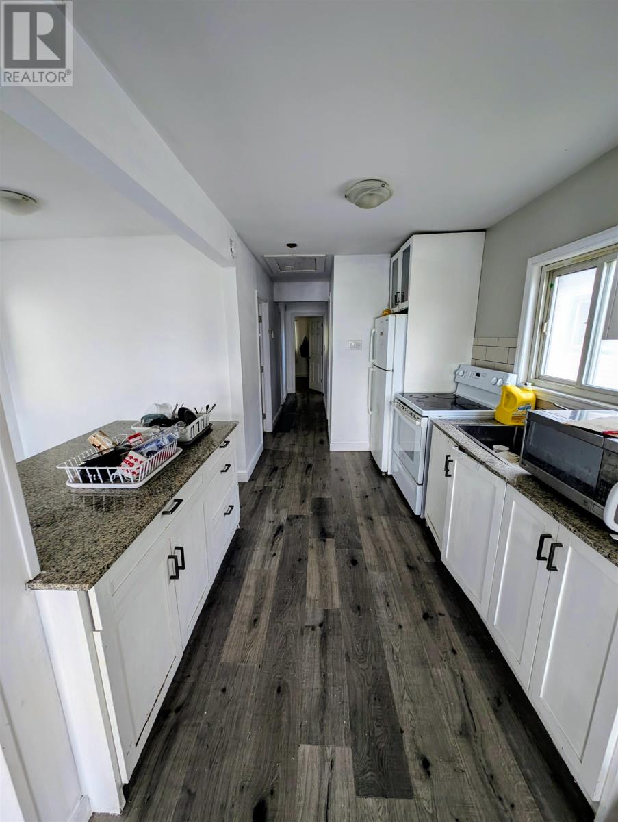 1108 Frederica St W, Thunder Bay, Ontario  P7E 3Y2 - Photo 6 - TB253351