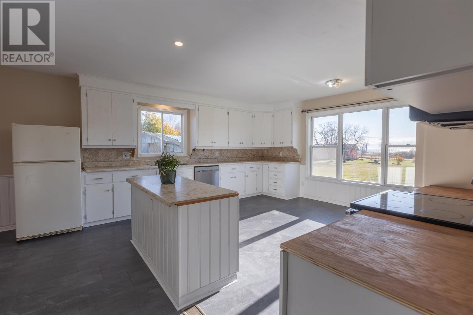 113 Poverty Beach Road, Murray Harbour North, Prince Edward Island  C0A 1R0 - Photo 15 - 202527342