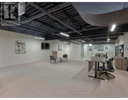 12 (UPPER UNIT) - 800 ARROW ROAD N, Toronto, Ontario