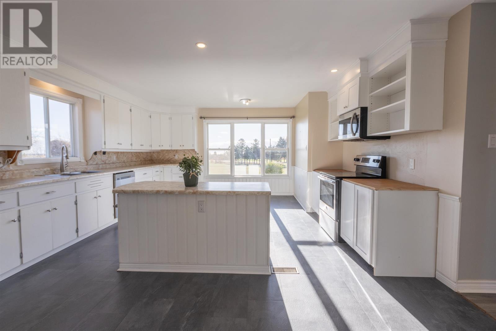 113 Poverty Beach Road, Murray Harbour North, Prince Edward Island  C0A 1R0 - Photo 14 - 202527342