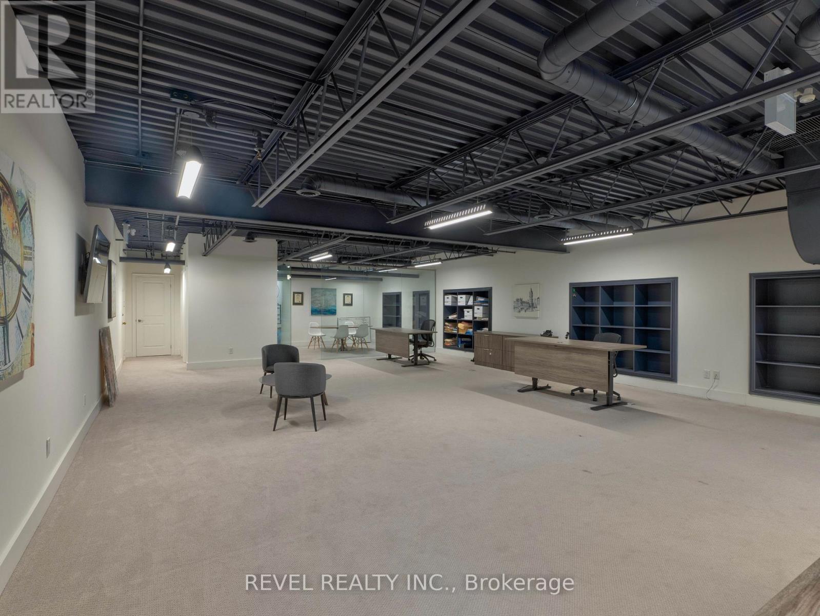 12 (Upper Unit) - 800 Arrow Road N, Toronto, Ontario  M9M 2Z8 - Photo 2 - W12529122