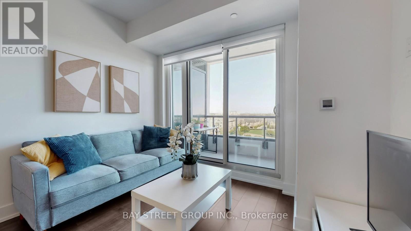 710 - 2450 Old Bronte Road E, Oakville, Ontario  L6M 5P6 - Photo 9 - W12437069