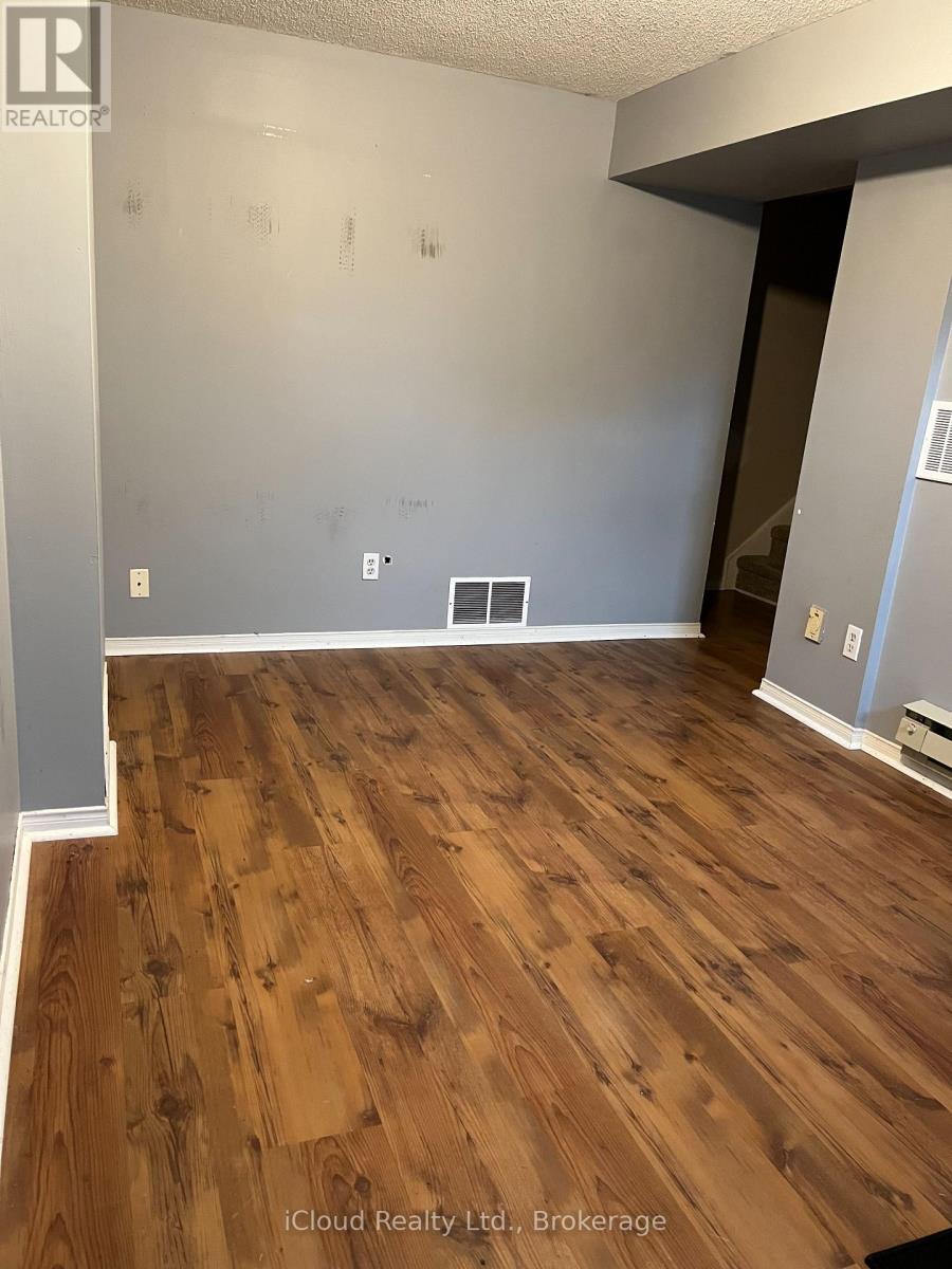 40 Glenashton Drive, Oakville, Ontario  L6H 6G2 - Photo 23 - W12509894