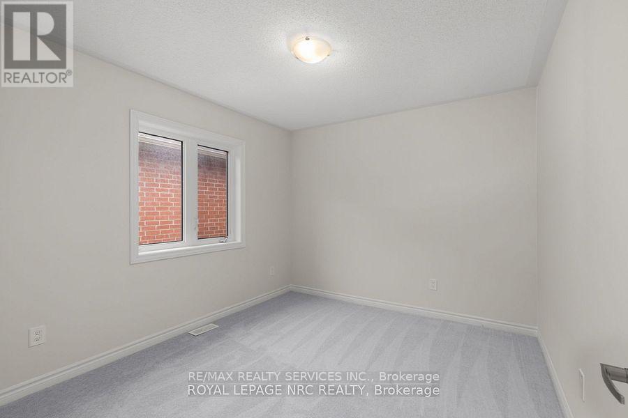 106 Palace Street, Thorold, Ontario  L2V 0N3 - Photo 15 - X12529220