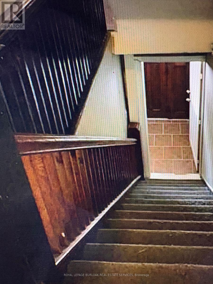 49 Province Street S, Hamilton, Ontario  L8K 2K7 - Photo 26 - X12529244