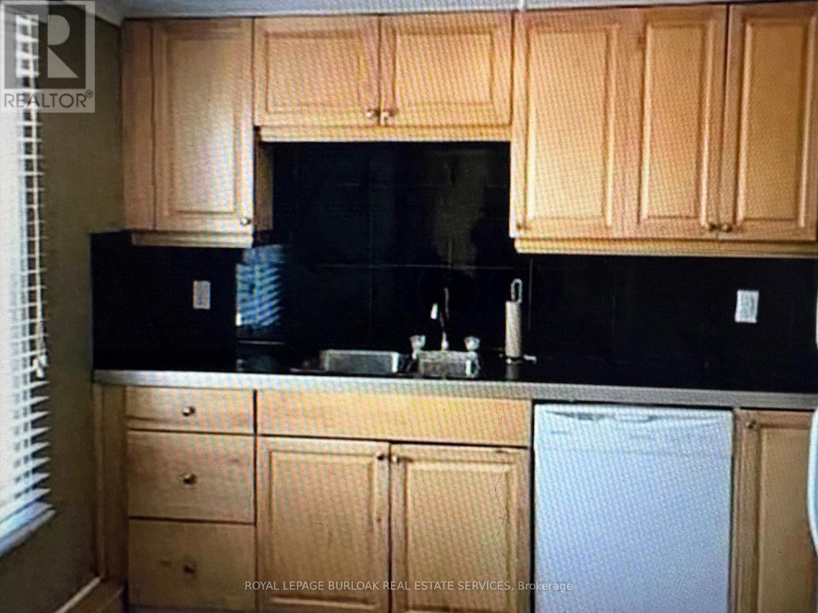 49 Province Street S, Hamilton, Ontario  L8K 2K7 - Photo 28 - X12529244