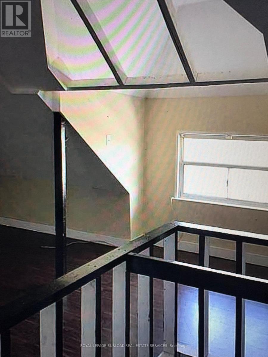 49 Province Street S, Hamilton, Ontario  L8K 2K7 - Photo 30 - X12529244