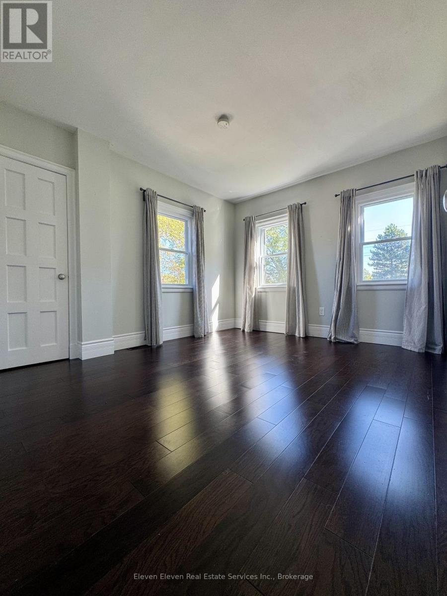 119 First Avenue, Welland, Ontario  L3C 1Y1 - Photo 11 - X12529288