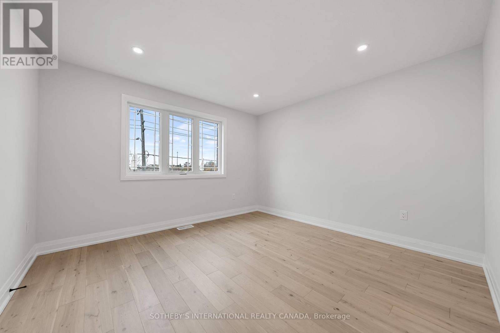 297 Ottawa Street N, Kitchener, Ontario  N2H 3K9 - Photo 30 - X12529316