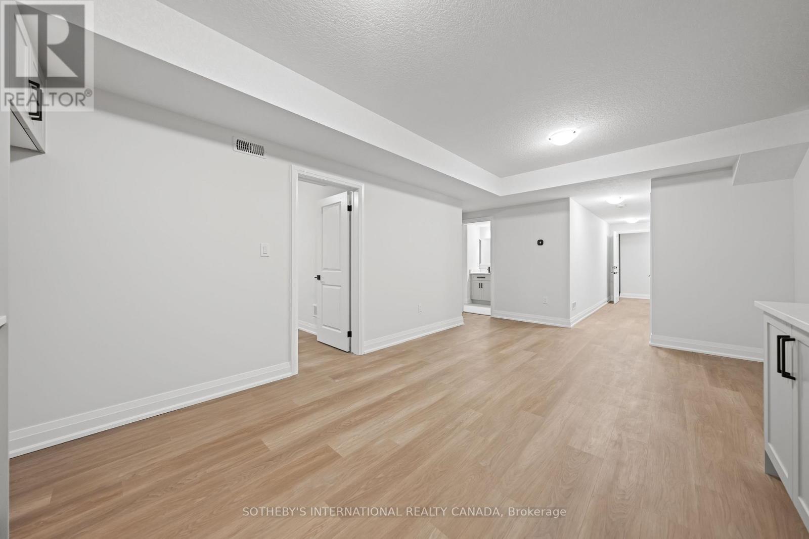 297 Ottawa Street N, Kitchener, Ontario  N2H 3K9 - Photo 38 - X12529316