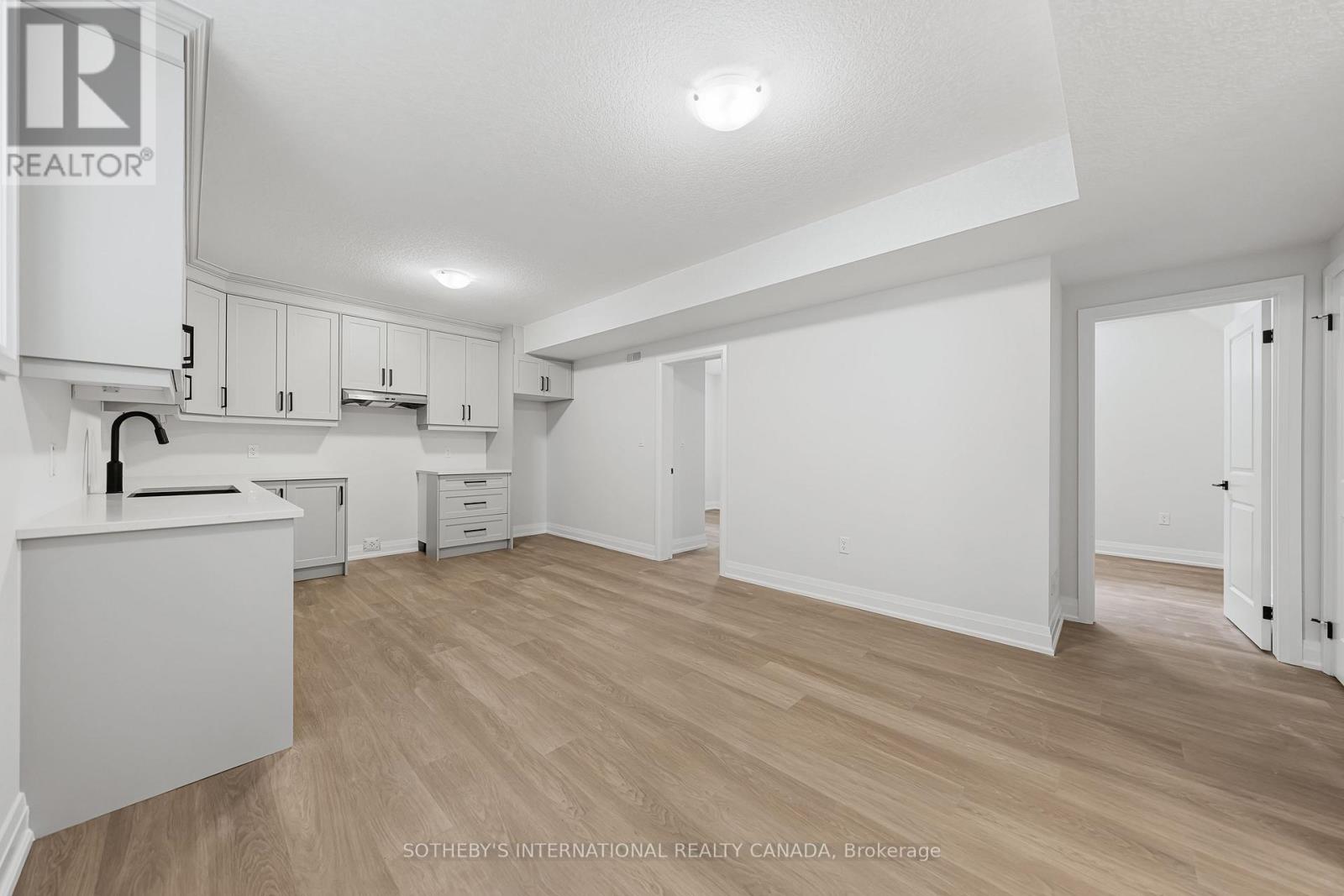 297 Ottawa Street N, Kitchener, Ontario  N2H 3K9 - Photo 39 - X12529316