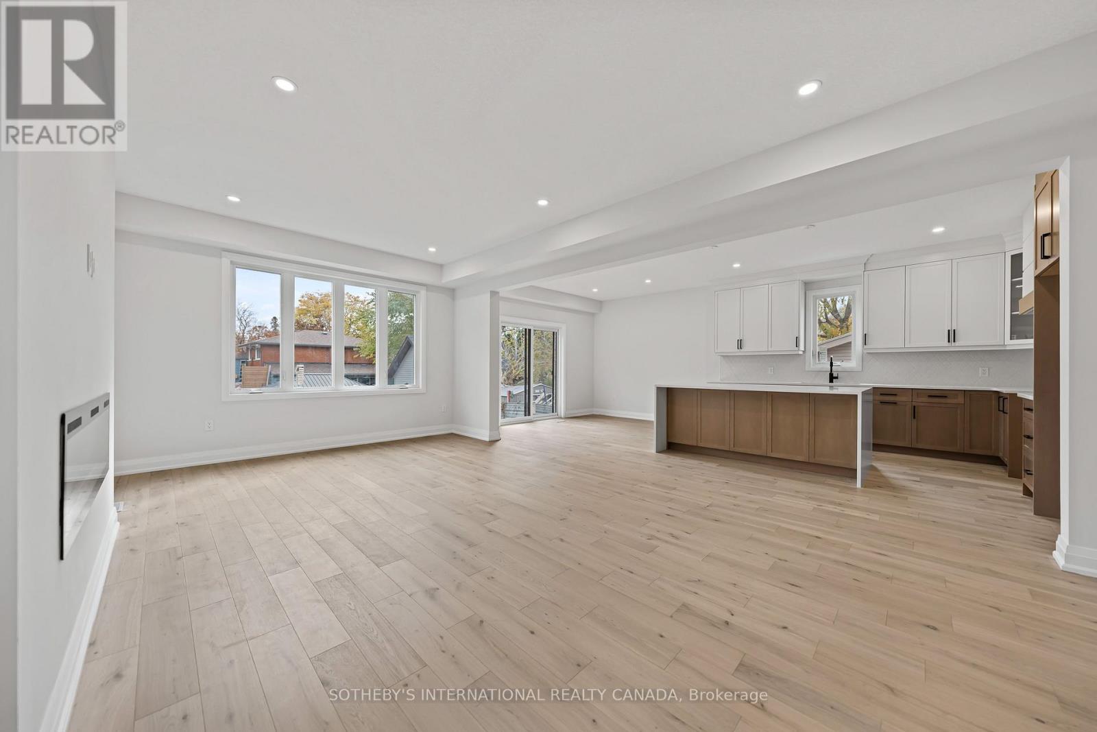 297 Ottawa Street N, Kitchener, Ontario  N2H 3K9 - Photo 5 - X12529316