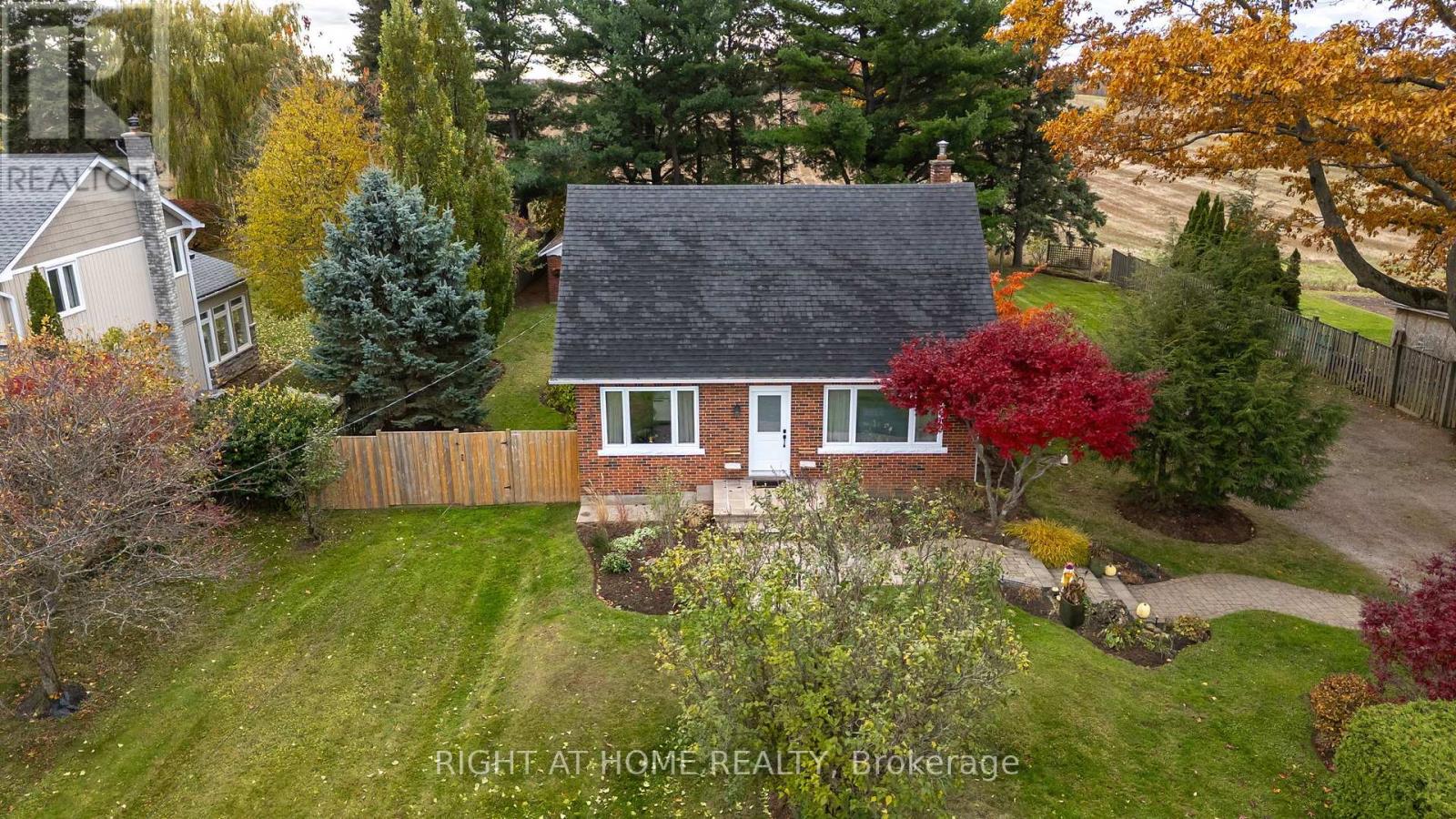 1140 Second Concession W, Hamilton, Ontario  L9H 5E2 - Photo 11 - X12529334