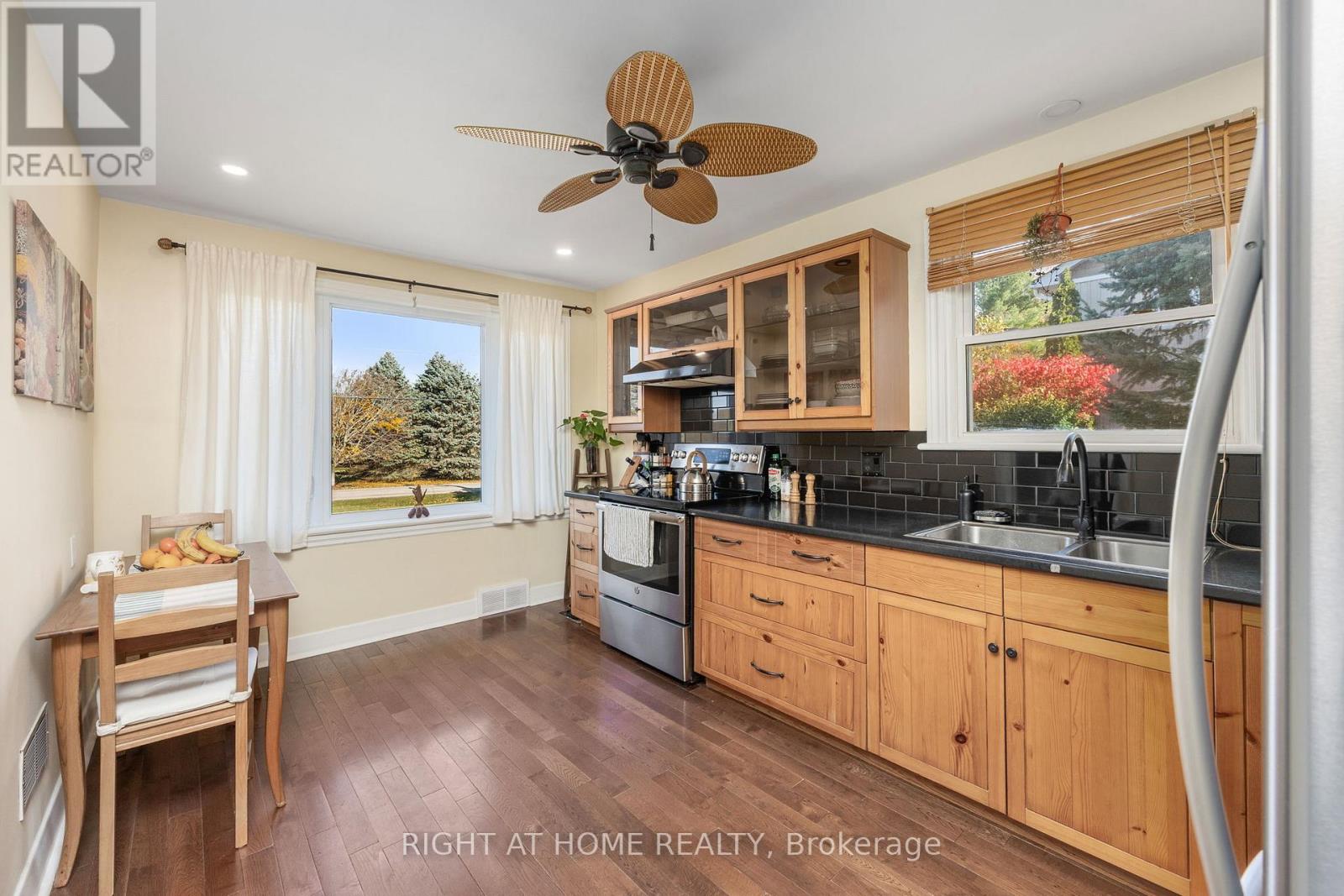 1140 Second Concession W, Hamilton, Ontario  L9H 5E2 - Photo 16 - X12529334