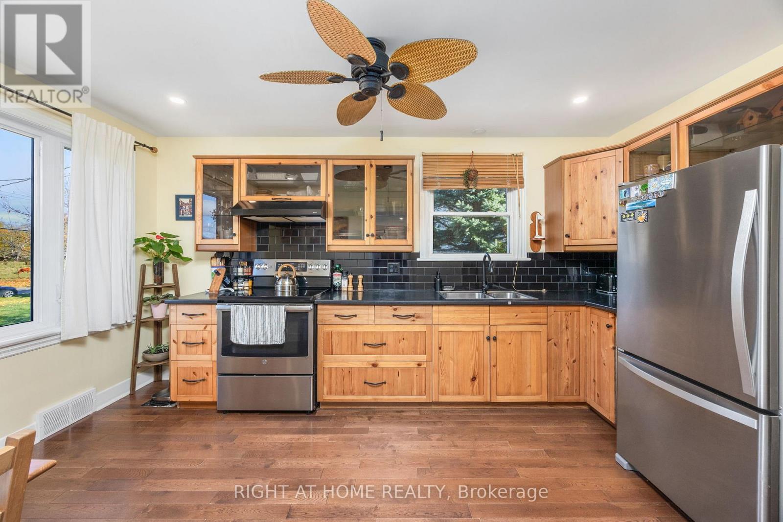 1140 Second Concession W, Hamilton, Ontario  L9H 5E2 - Photo 19 - X12529334